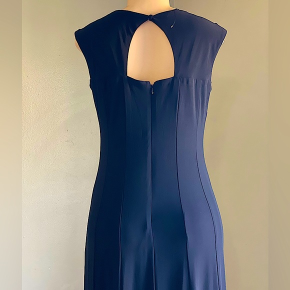 R&M Richards Evening Gown - Picture 4 of 13